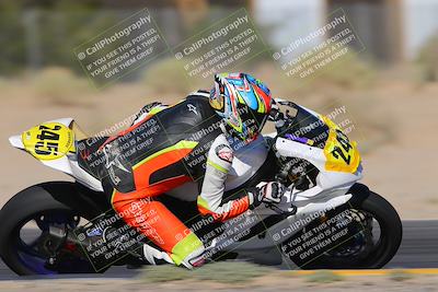 media/Oct-30-2022-CVMA (Sun) [[fb421c3cec]]/Race 16 Amateur Supersport Middleweight/